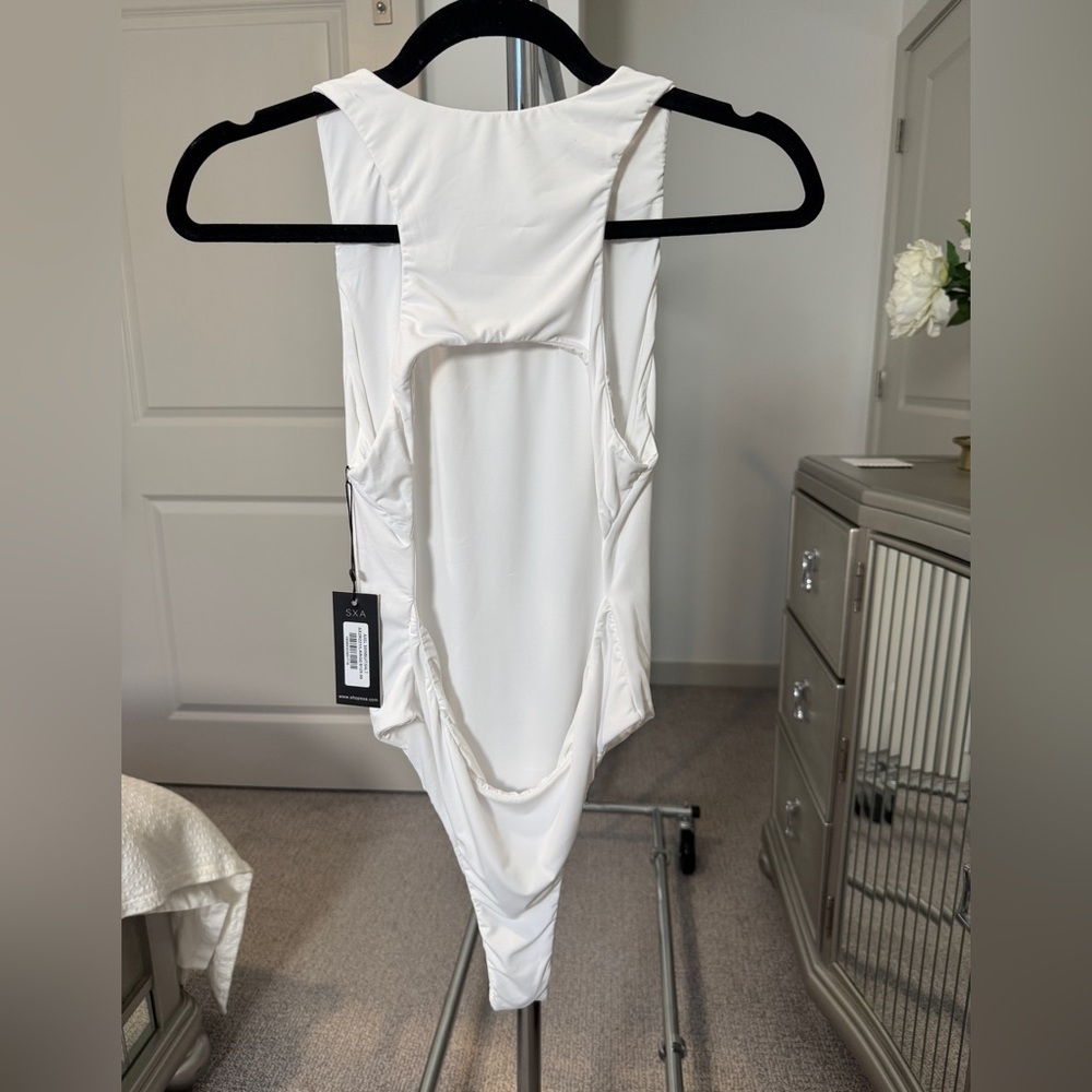 $125 SXA White One Piece Swimsuit Size Large New NWT - Picture 6 of 11